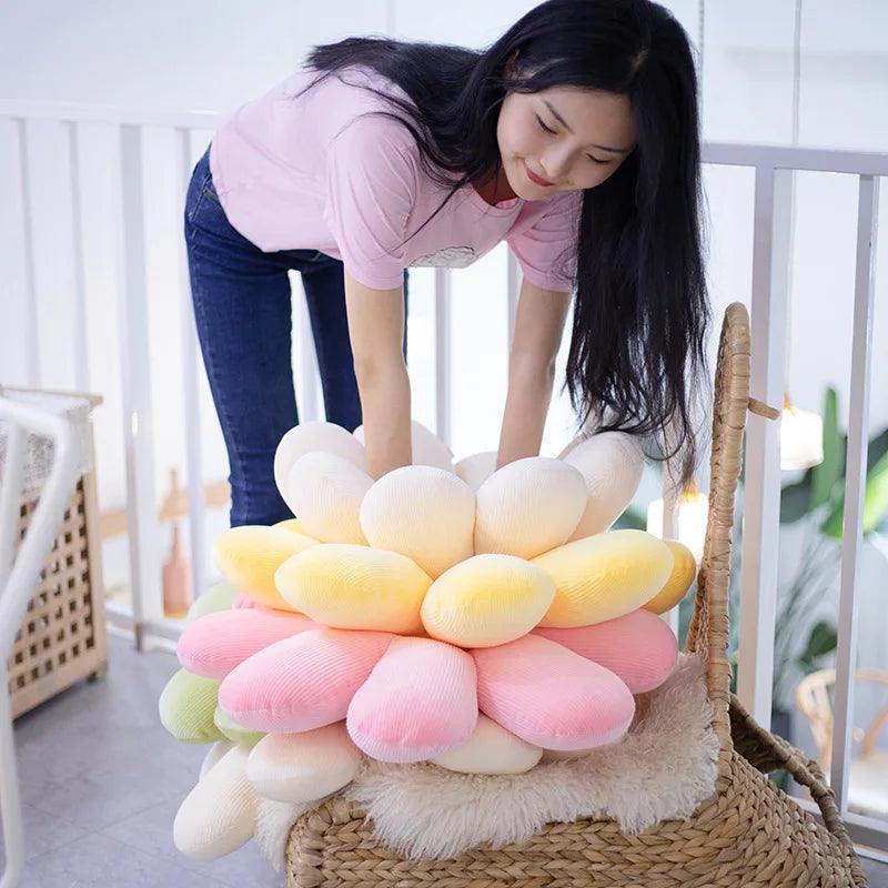 Cushy Daisy Plush Pillows - MoeMoeKyun