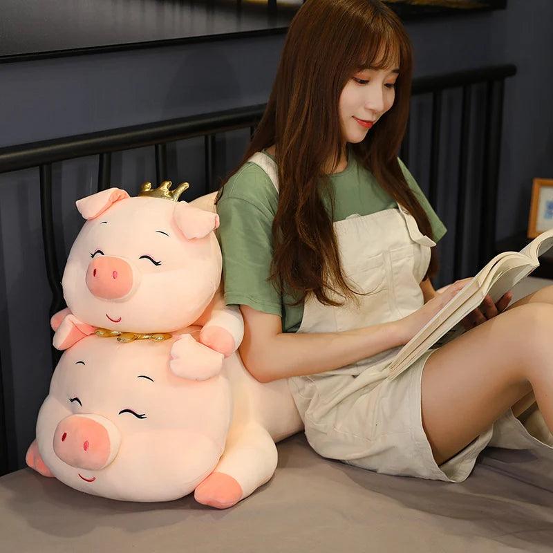 Happy Crowned Pig Plush Toys - MoeMoeKyun