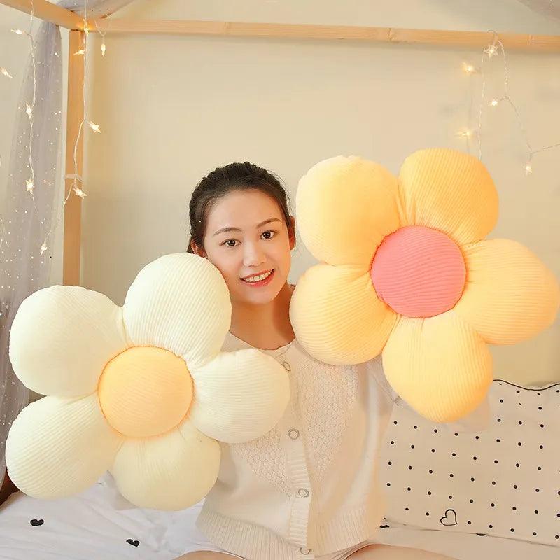 Soft and Sweet Daisy Plush Pillows - MoeMoeKyun