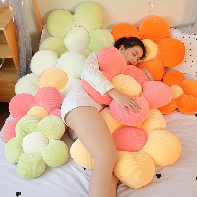 Soft and Sweet Daisy Plush Pillows - MoeMoeKyun