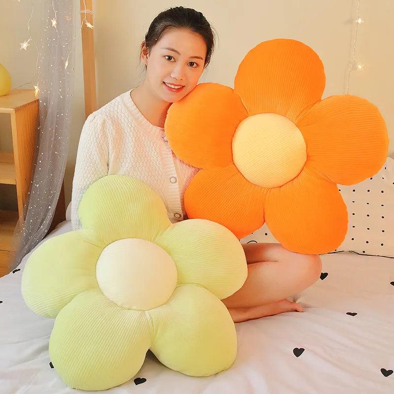 Soft and Sweet Daisy Plush Pillows - MoeMoeKyun